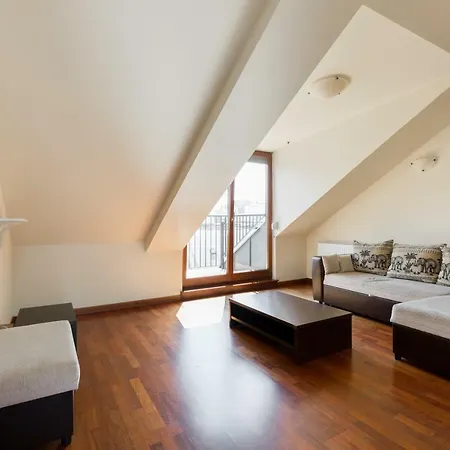 Appartamento The Cathedral Rooftop Terrace Budapest